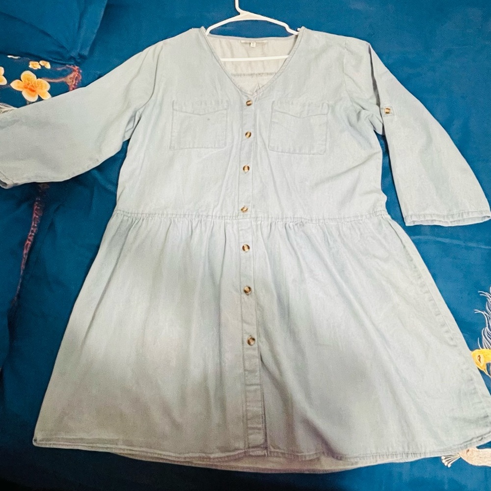 XL women shirt worn only once